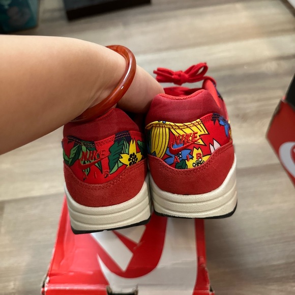 Nike Air Max 1 Floral Print - Picture 4 of 5